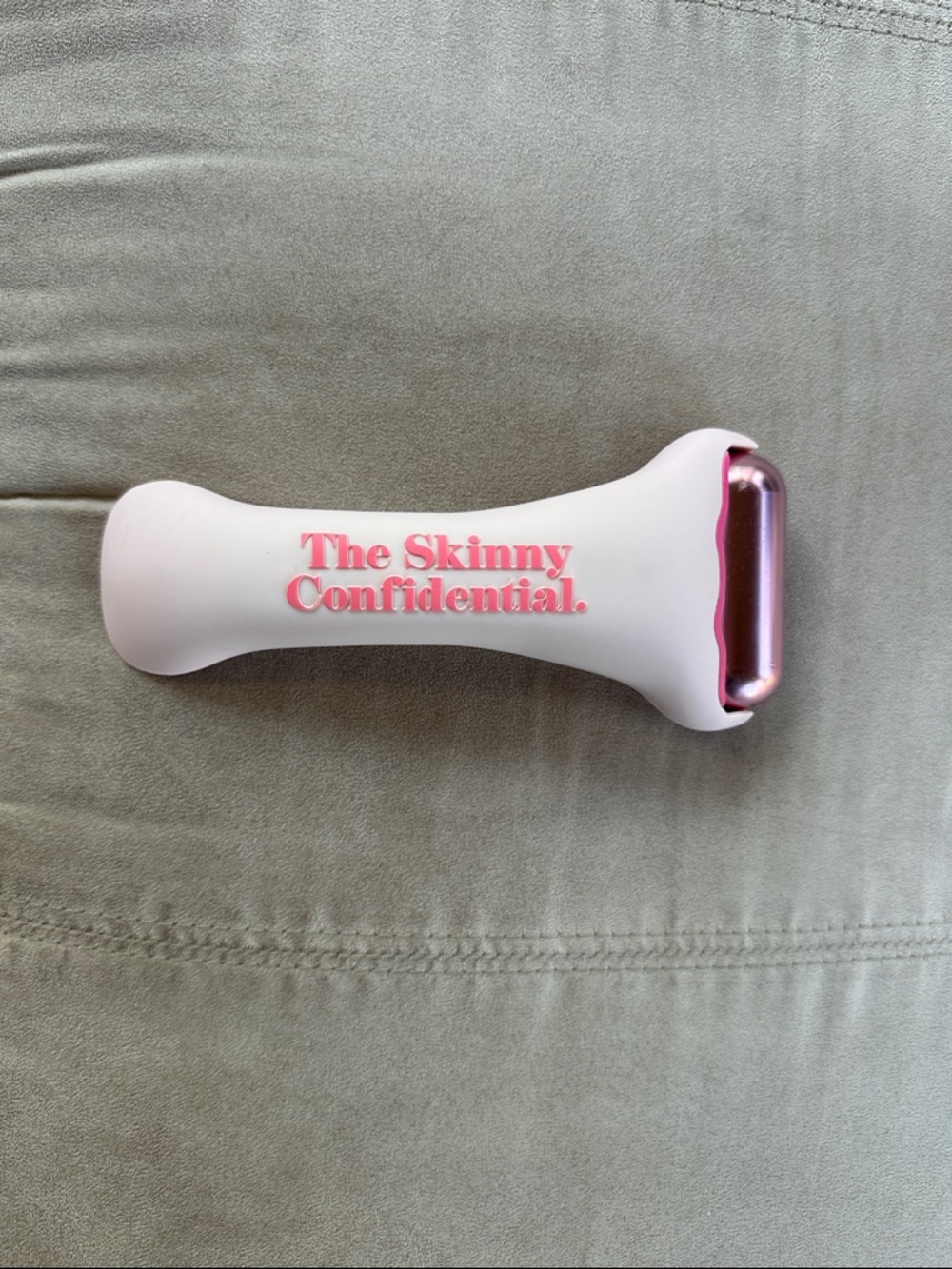 The Skinny Confidential Pink Facial Ice Roller